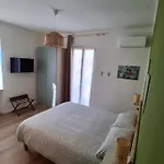 Che Sara Mai 3*