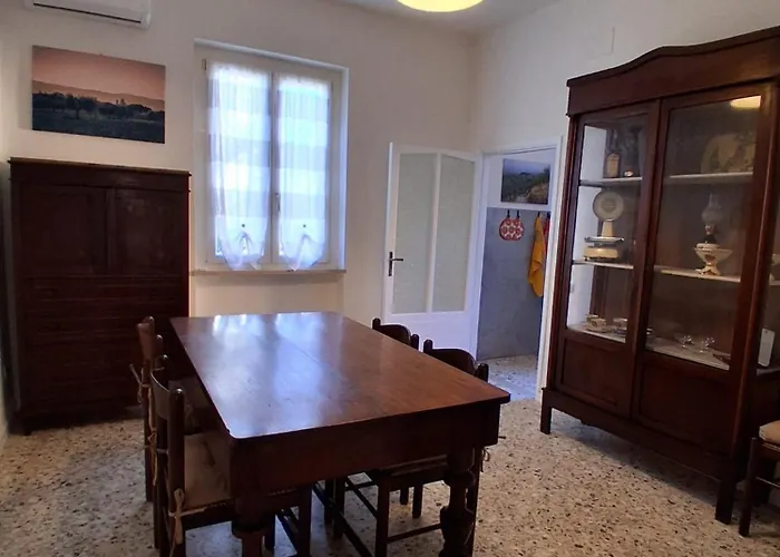 Che Sara Mai ゲストハウス 3*