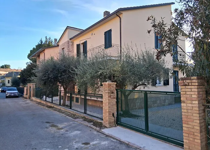 Che Sara Mai ゲストハウス 3*